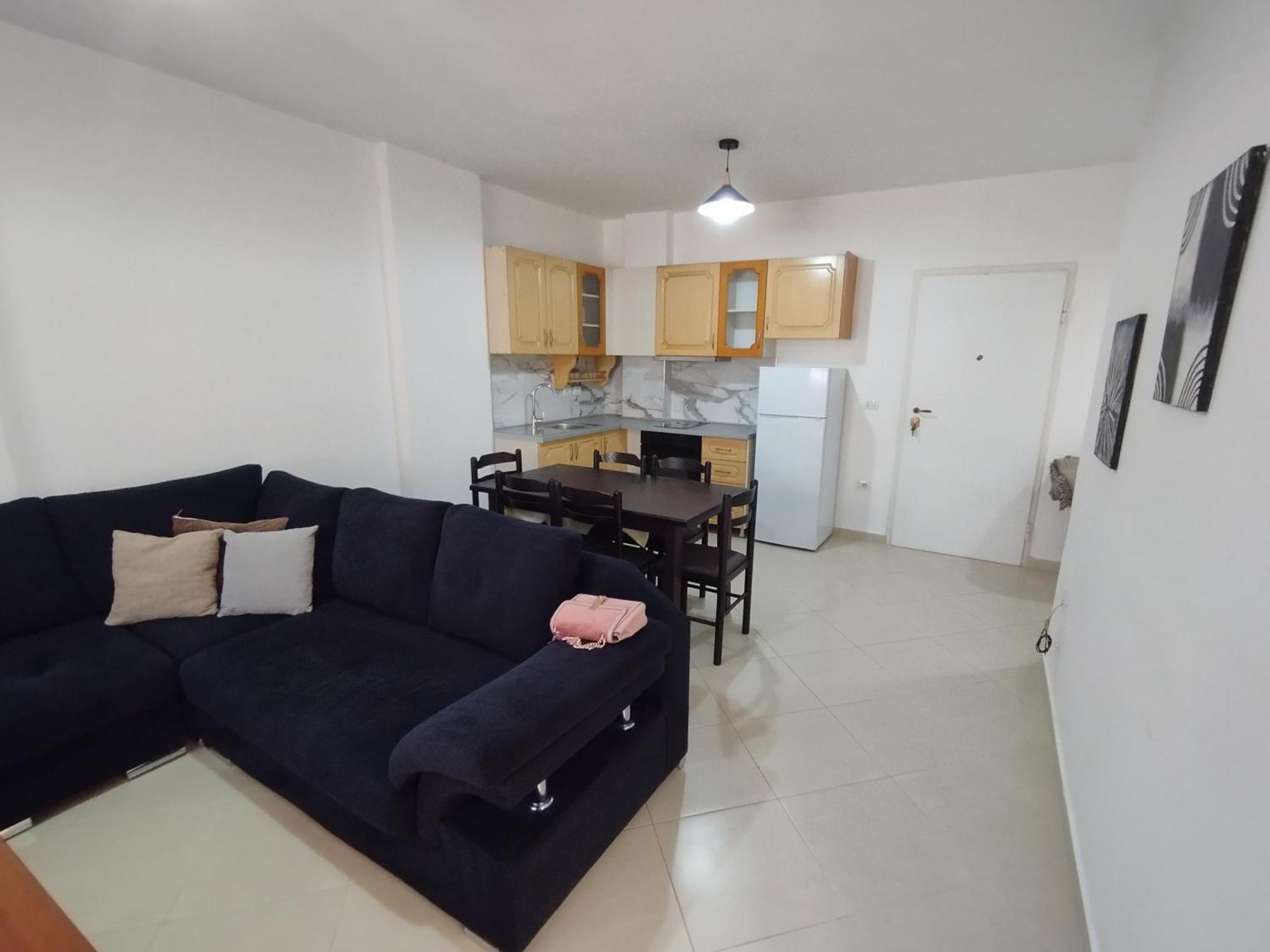 Hergi Apartament Vlore Luaran gambar